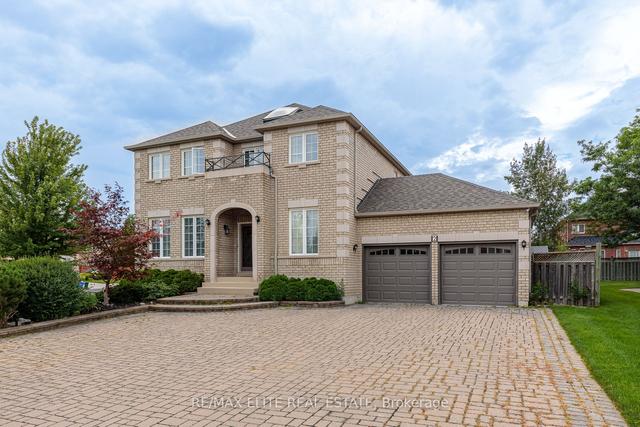 2 Wallingford Crt, House detached with 4 bedrooms, 4 bathrooms and 12 parking in Markham ON | Image 1