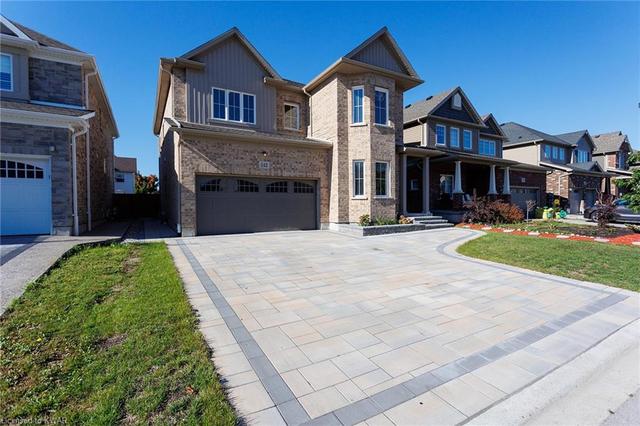 142 Coopershawk Street, House detached with 4 bedrooms, 4 bathrooms and 6 parking in Kitchener ON | Image 1