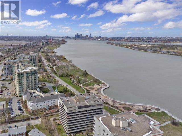 5125 Riverside Drive East, Condo with 3 bedrooms, 2 bathrooms and null parking in Windsor ON | Image 40