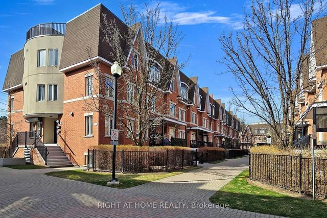 160 - 310 John St, Townhouse with 2 bedrooms, 2 bathrooms and 1 parking in Markham ON | Image 12