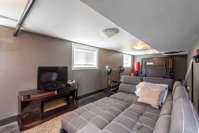6 Craiglee Terr, House detached with 2 bedrooms, 3 bathrooms and 6 parking in St. Catharines ON | Image 27