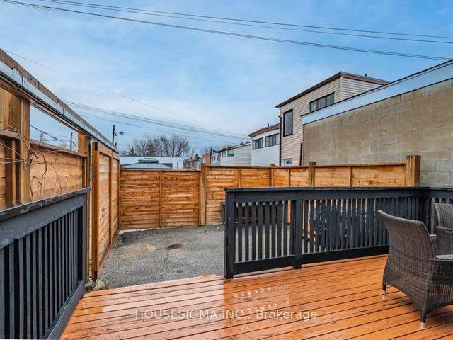 11 Via Italia, House detached with 2 bedrooms, 2 bathrooms and 1 parking in Toronto ON | Image 19