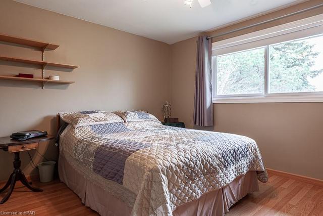 43 Tweedsmuir Place, House detached with 3 bedrooms, 1 bathrooms and 5 parking in Stratford ON | Image 24
