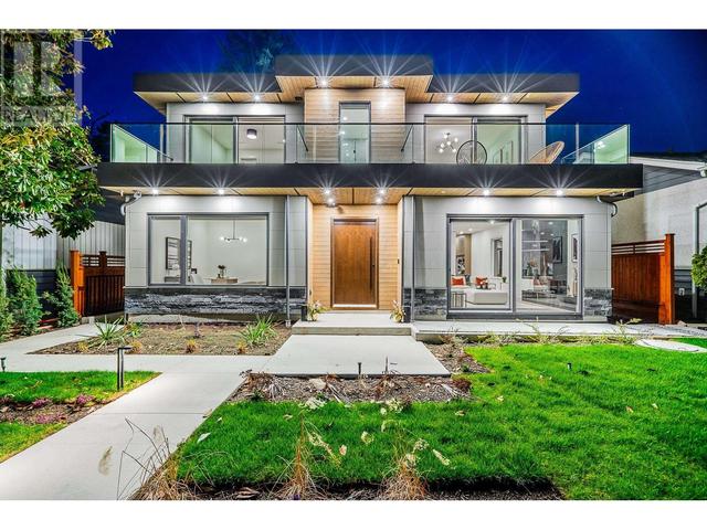916 Calverhall Street, House detached with 7 bedrooms, 6 bathrooms and 3 parking in North Vancouver BC | Image 1