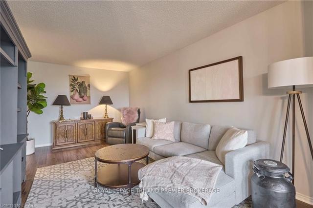 702 - 95 Base Line Rd W, Condo with 2 bedrooms, 2 bathrooms and 1 parking in London ON | Image 32