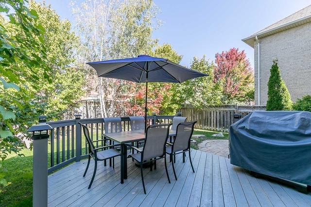 119 Woodbury Cres, House detached with 3 bedrooms, 4 bathrooms and 6 parking in Newmarket ON | Image 16