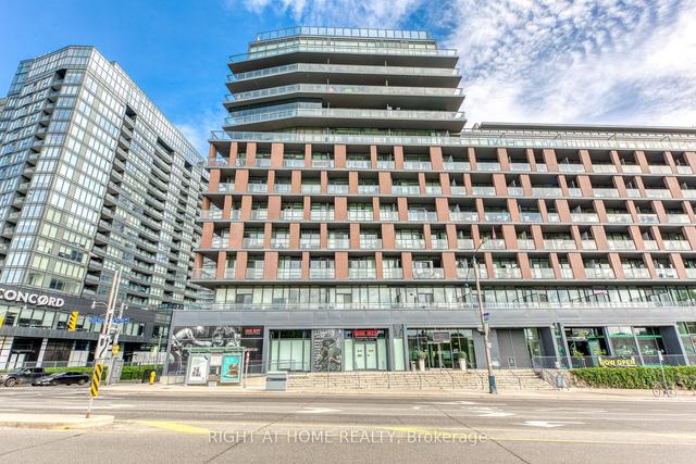 522 - 169 Fort York Blvd, Condo with 2 bedrooms, 2 bathrooms and 1 parking in Toronto ON | Image 12