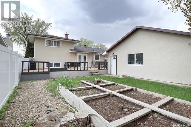 110 Rodenbush Drive, House detached with 3 bedrooms, 2 bathrooms and null parking in Regina SK | Image 46