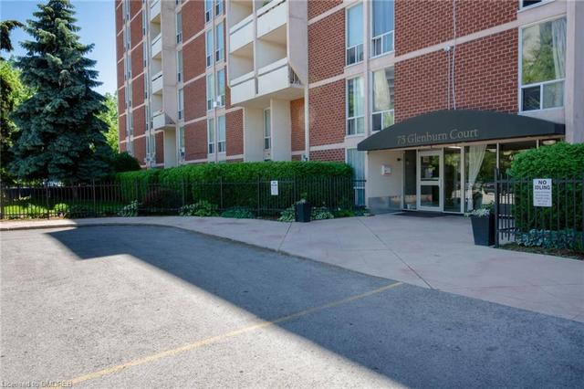 508 - 75 Glenburn Court, House attached with 3 bedrooms, 1 bathrooms and 2 parking in Hamilton ON | Image 2