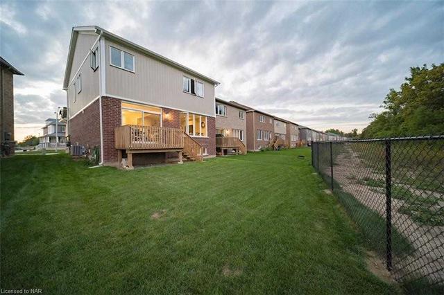 7760 Tupelo Cres, House detached with 4 bedrooms, 3 bathrooms and 4 parking in Niagara Falls ON | Image 29