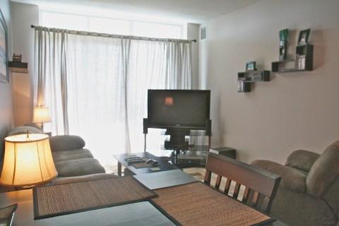 2708 - 80 Absolute Ave, Condo with 1 bedrooms, 1 bathrooms and 1 parking in Mississauga ON | Image 8