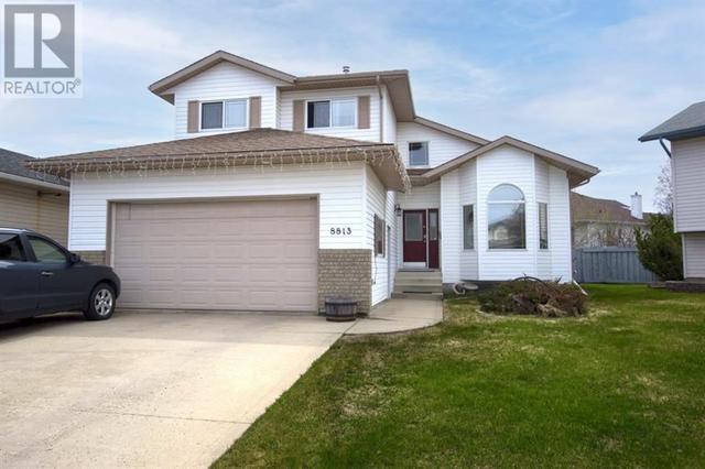 8813 118 Avenue, House detached with 5 bedrooms, 3 bathrooms and 4 parking in Grande Prairie AB | Image 1