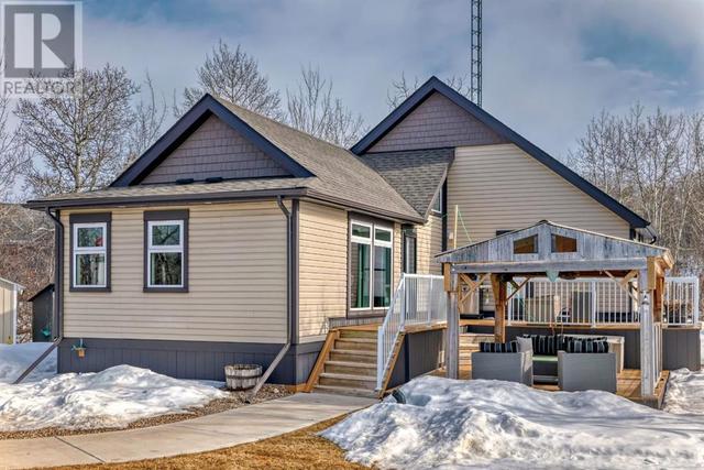 3 Kaylee Crescent, House detached with 4 bedrooms, 1 bathrooms and 8 parking in White Sands AB | Image 2