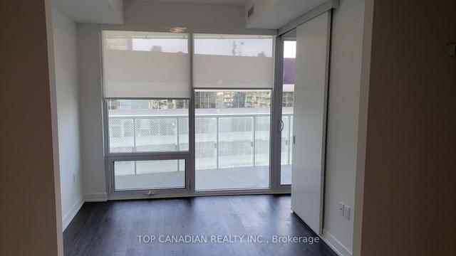 722 - 15 Queens Quay E, Condo with 2 bedrooms, 2 bathrooms and 1 parking in Toronto ON | Image 38