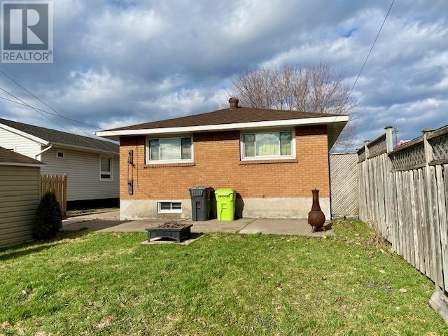 284 Glasgow Ave, House detached with 3 bedrooms, 1 bathrooms and null parking in Sault Ste. Marie ON | Image 36