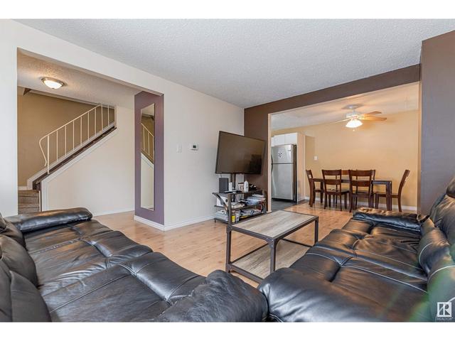 15203 54 St Nw, House attached with 3 bedrooms, 1 bathrooms and null parking in Edmonton AB | Image 13