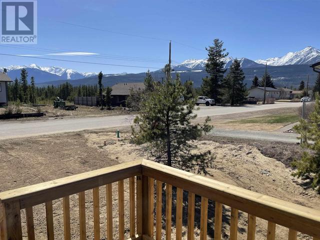1170 9th Avenue, House other with 3 bedrooms, 2 bathrooms and null parking in Valemount BC | Image 7