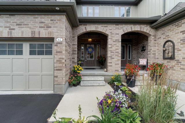 62 Hickory Dr, Townhouse with 2 bedrooms, 4 bathrooms and 2 parking in Guelph/Eramosa ON | Image 2