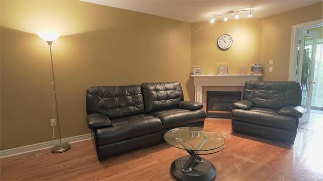 7 - 25 Hamilton St S, Townhouse with 3 bedrooms, 3 bathrooms and 1 parking in Hamilton ON | Image 7