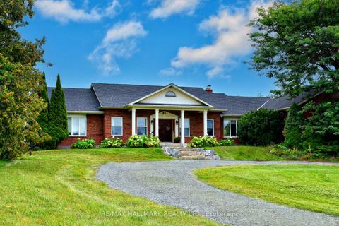 18555 Highway 12, Home with 3 bedrooms, 4 bathrooms and 23 parking in Scugog ON | Card Image