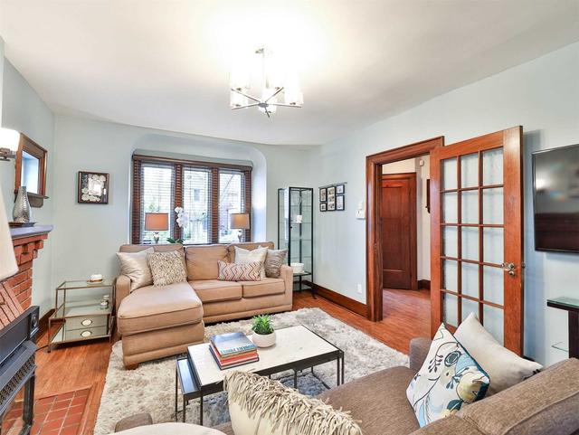 21 Bowood Ave, House detached with 3 bedrooms, 1 bathrooms and 2 parking in Toronto ON | Image 20