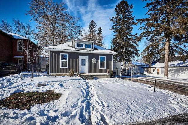 7 Simcoe St, House detached with 3 bedrooms, 1 bathrooms and 3 parking in Kawartha Lakes ON | Image 24