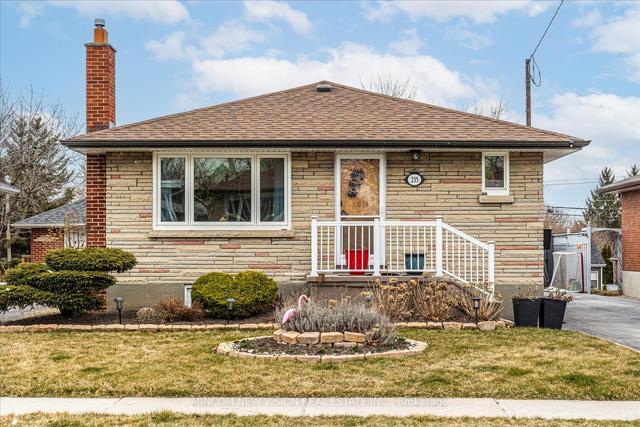 235 Chadburn St, House detached with 3 bedrooms, 2 bathrooms and 4 parking in Oshawa ON | Image 12