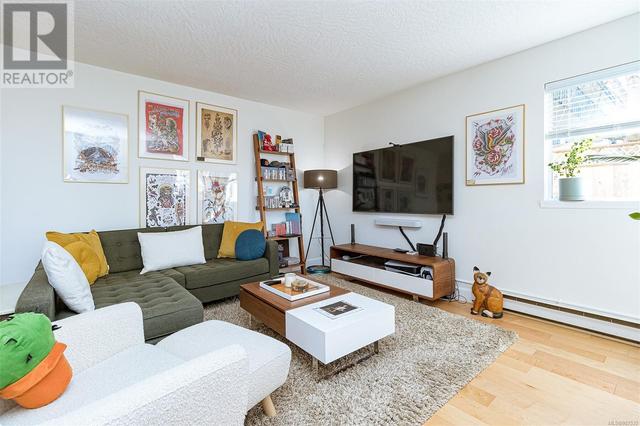 107 - 1234 Fort St, Condo with 2 bedrooms, 2 bathrooms and 1 parking in Victoria BC | Image 7