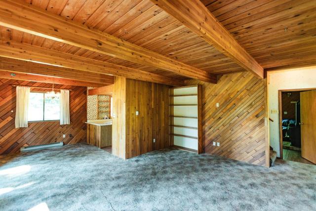 240 Bryan Road, House detached with 3 bedrooms, 2 bathrooms and null parking in Central Kootenay E BC | Image 6