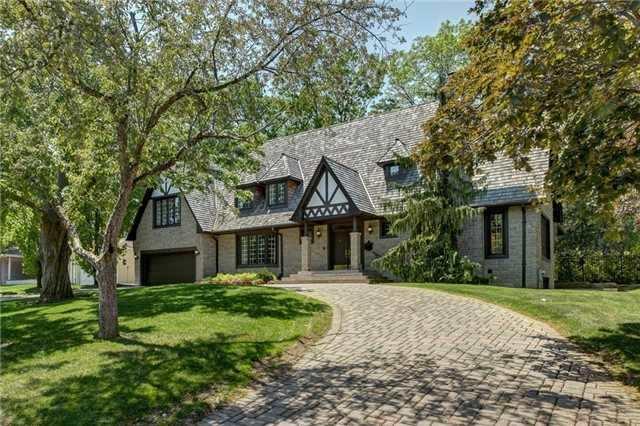 2 Wyegate Crt, House detached with 5 bedrooms, 9 bathrooms and 10 parking in Toronto ON | Image 1