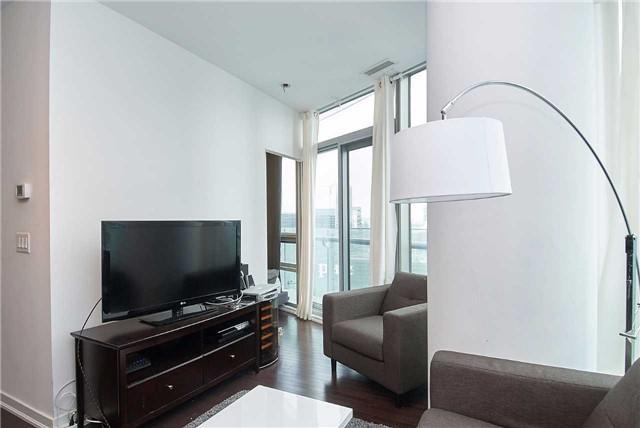 4111 - 14 York St, Condo with 1 bedrooms, 1 bathrooms and null parking in Toronto ON | Image 5