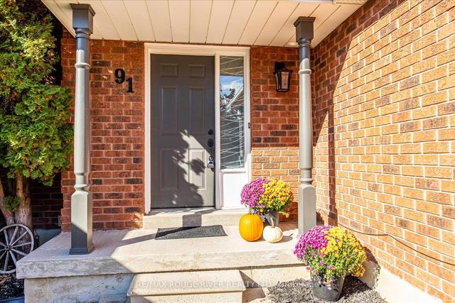 91 Vail Meadows Cres, House attached with 3 bedrooms, 2 bathrooms and 3 parking in Clarington ON | Image 12