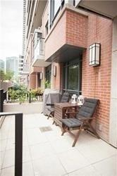 Th05 - 2220 Lake Shore Blvd, Townhouse with 2 bedrooms, 3 bathrooms and 1 parking in Toronto ON | Image 2