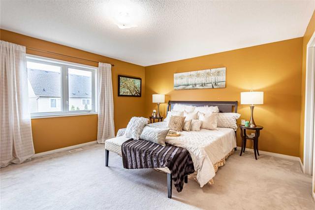 6 Boyd Cres, House detached with 3 bedrooms, 4 bathrooms and 2 parking in Ajax ON | Image 4