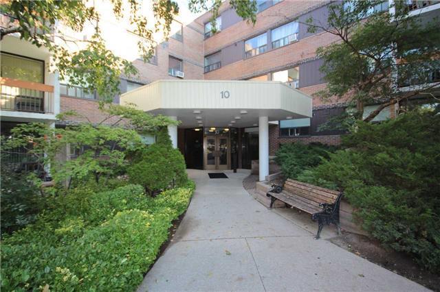 307 - 10 Sunrise Ave, Condo with 3 bedrooms, 2 bathrooms and 1 parking in Toronto ON | Image 1
