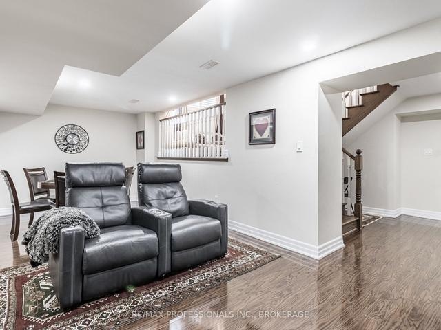 3271 Donald Mackay St, House detached with 4 bedrooms, 4 bathrooms and 4 parking in Oakville ON | Image 28
