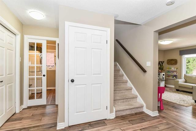 21 Hunters Lane, House detached with 3 bedrooms, 3 bathrooms and 4 parking in Guelph ON | Image 10