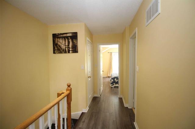 12 - 901 Kennedy Rd, Townhouse with 2 bedrooms, 2 bathrooms and 1 parking in Toronto ON | Image 3