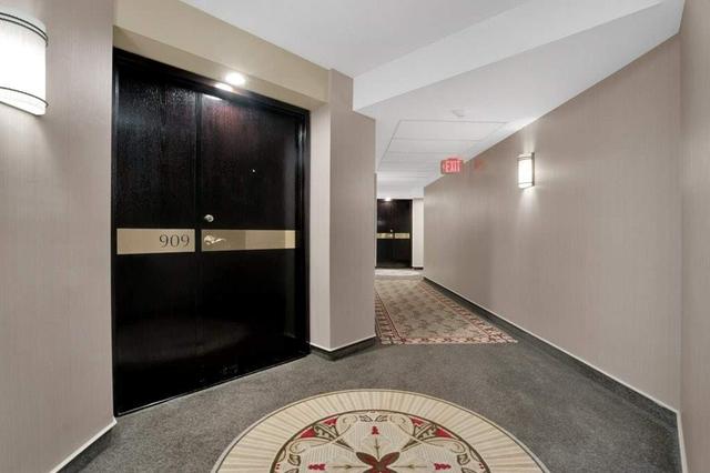 909 - 1700 The Collegeway, Condo with 2 bedrooms, 2 bathrooms and 1 parking in Mississauga ON | Image 20