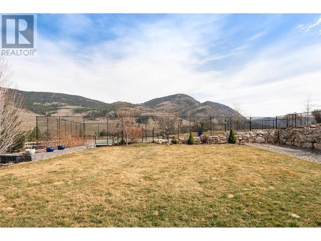333 Prestwick Street, House detached with 6 bedrooms, 4 bathrooms and 6 parking in Kelowna BC | Image 23