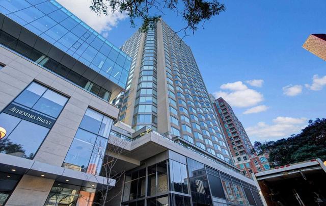 507 - 155 Yorkville Ave, Condo with 1 bedrooms, 1 bathrooms and 0 parking in Toronto ON | Image 1