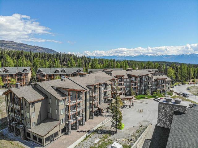101 - 400 Stemwinder Drive, Condo with 1 bedrooms, 1 bathrooms and null parking in Kimberley BC | Image 1
