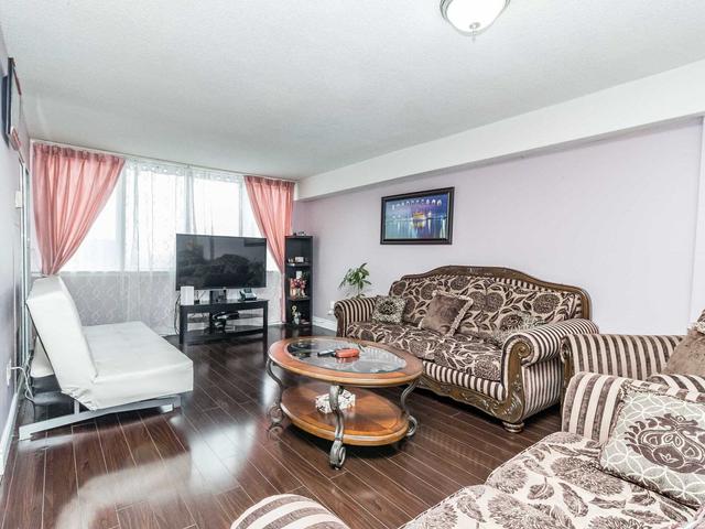 1604 - 10 Markbrook Lane, Condo with 2 bedrooms, 2 bathrooms and 1 parking in Toronto ON | Image 2