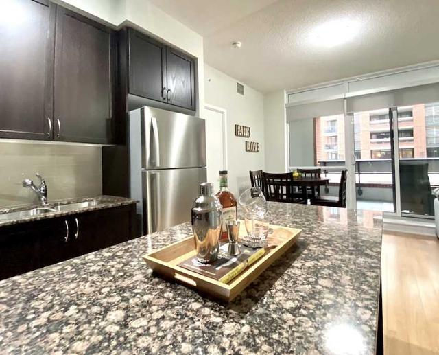 220 - 830 Lawrence Ave W, Condo with 2 bedrooms, 2 bathrooms and 1 parking in Toronto ON | Image 13