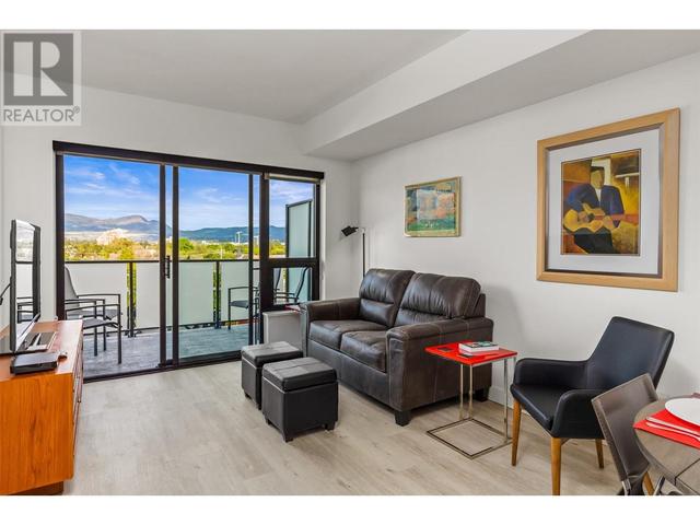 711 - 1471 St Paul Street, Condo with 1 bedrooms, 1 bathrooms and 1 parking in Kelowna BC | Image 2