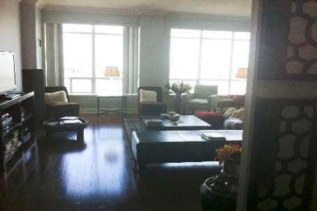 up1 - 48 Suncrest Blvd, Condo with 3 bedrooms, 3 bathrooms and 2 parking in Markham ON | Image 2