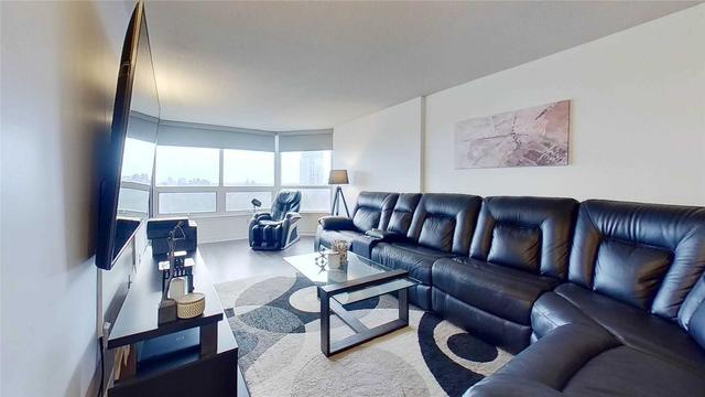 803 - 8 Lisa St, Condo with 2 bedrooms, 2 bathrooms and 2 parking in Brampton ON | Image 10