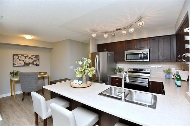 707 - 1940 Ironstone Drive, Condo with 2 bedrooms, 2 bathrooms and null parking in Burlington ON | Image 9