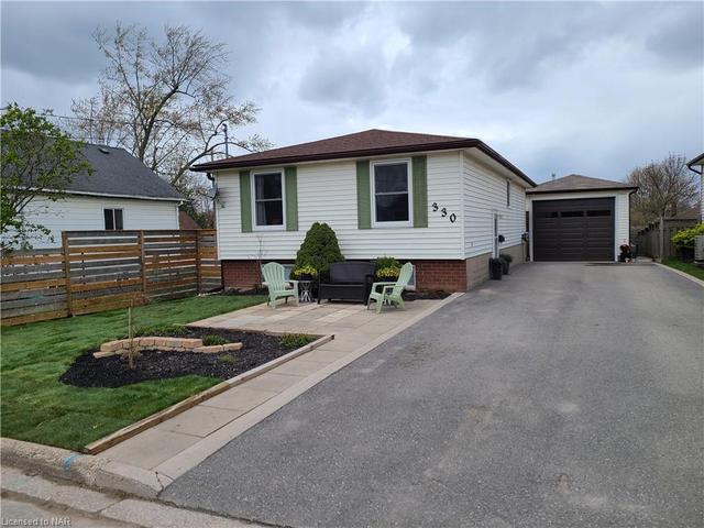 330 Emerick Avenue, House detached with 4 bedrooms, 1 bathrooms and 4 parking in Fort Erie ON | Image 3