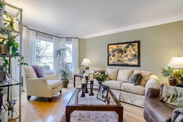 42 Newgreen Cres, House detached with 4 bedrooms, 4 bathrooms and 4 parking in Brampton ON | Image 37